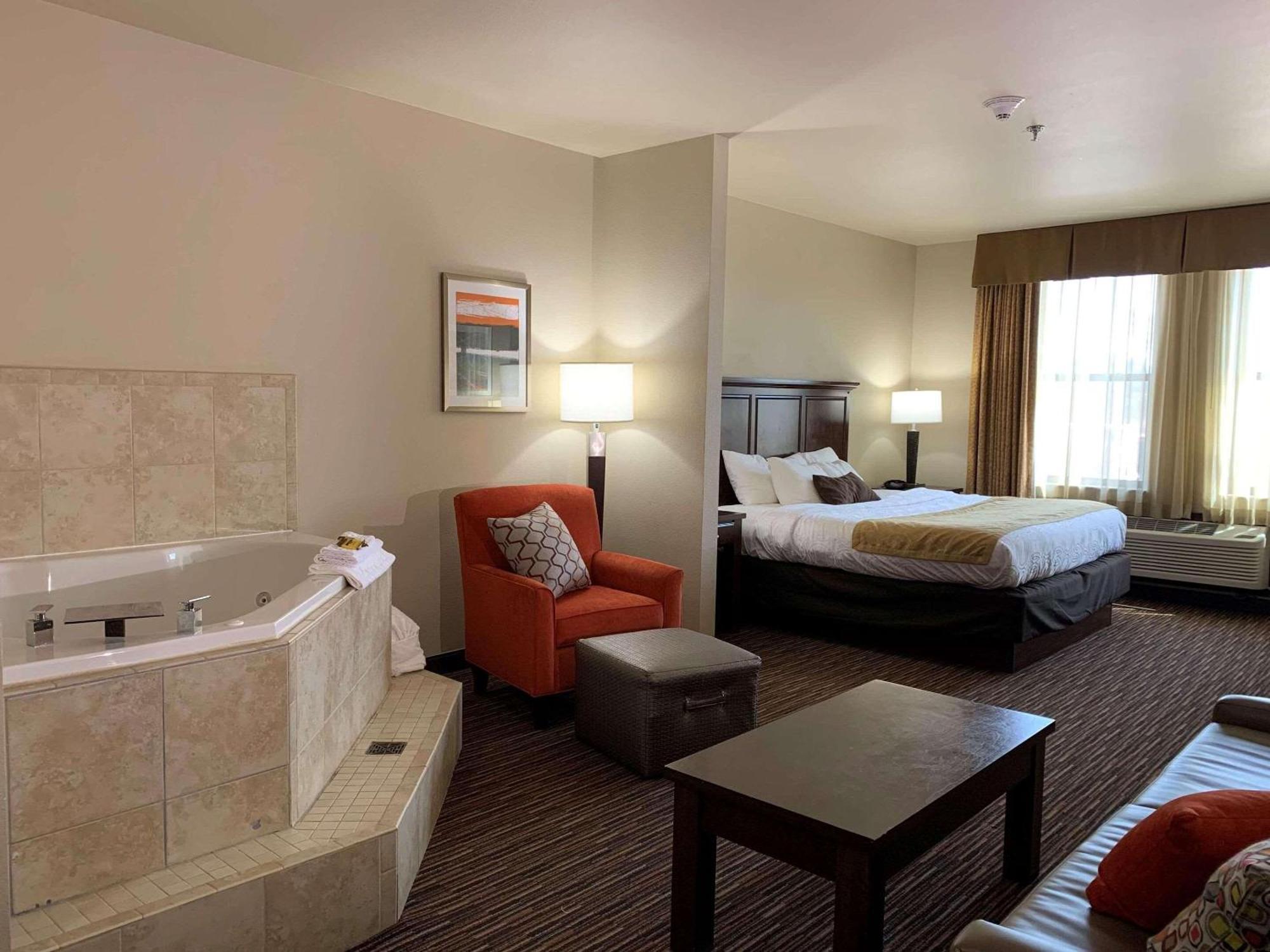 Radisson Hotel River Falls Екстериор снимка